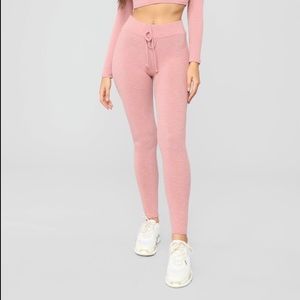 Fashion Nova Wanderlust pink leggings S